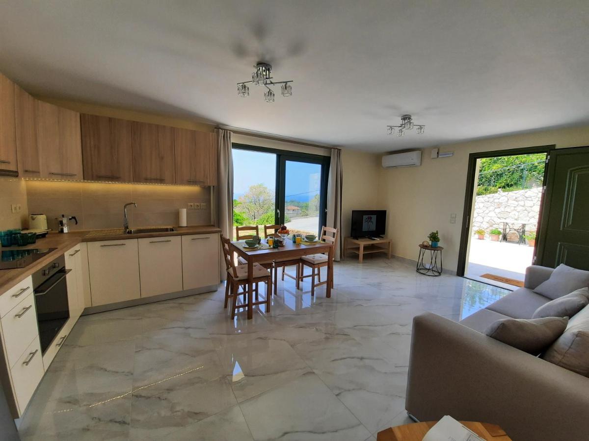 Freesia Grand Sea View Residence Svoronata Extérieur photo