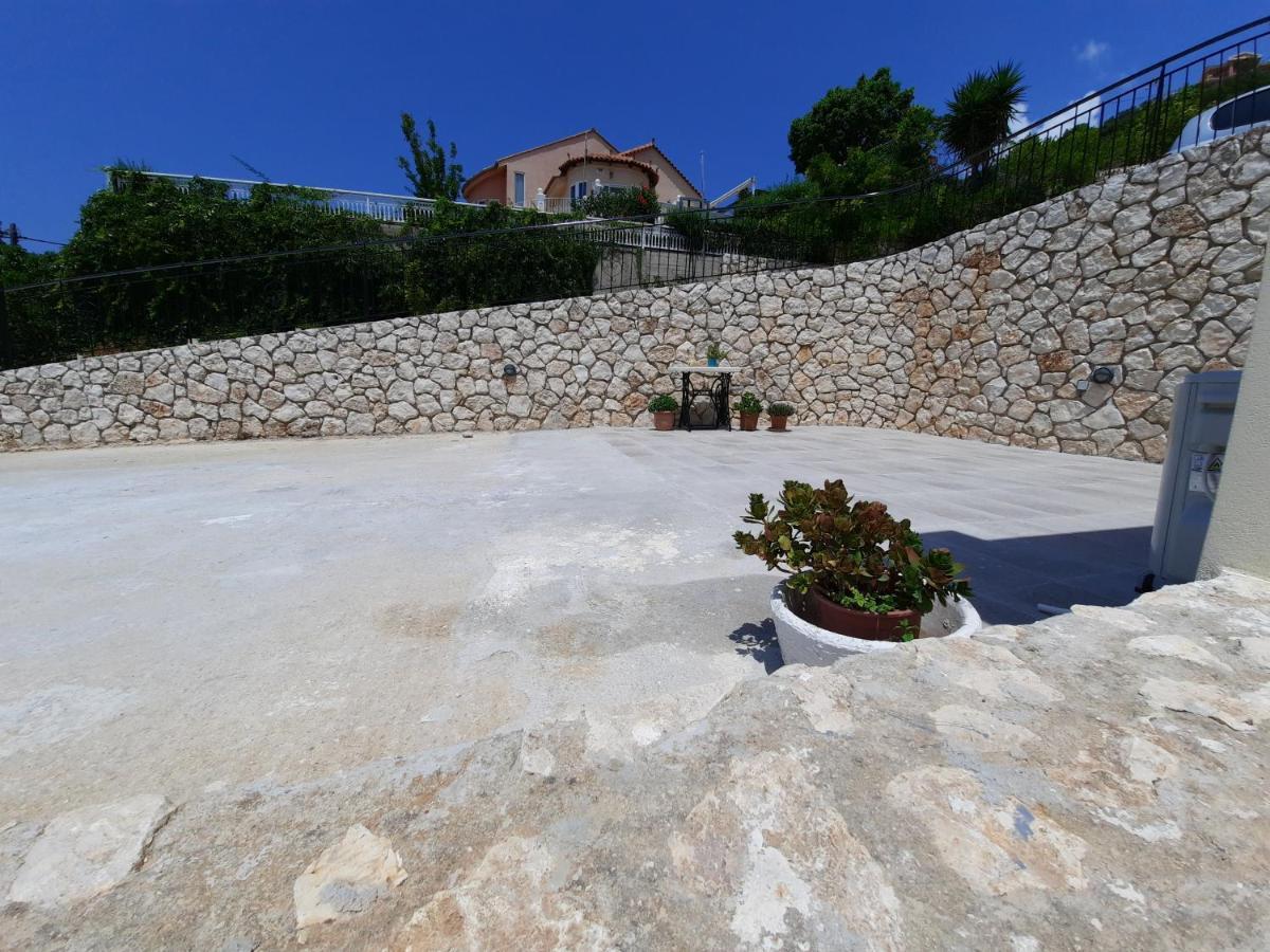 Freesia Grand Sea View Residence Svoronata Extérieur photo