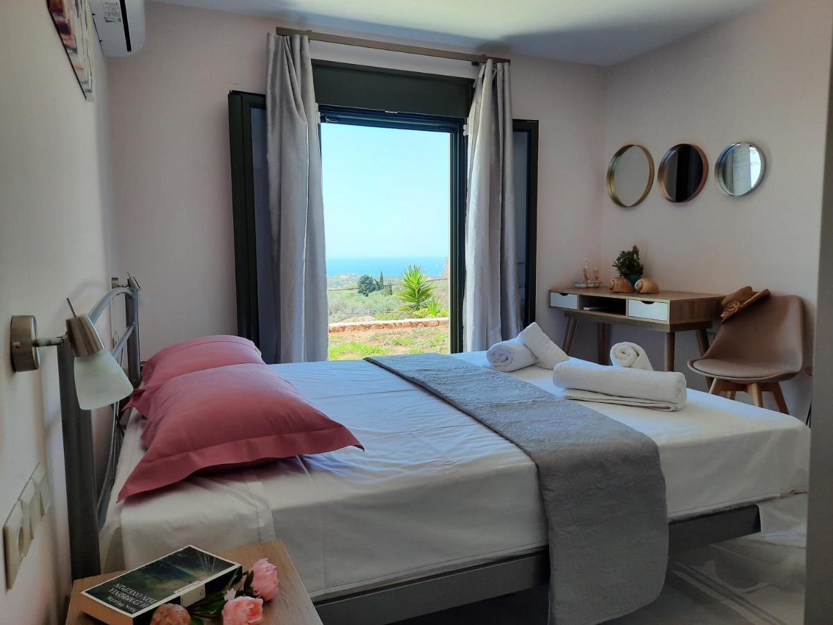 Freesia Grand Sea View Residence Svoronata Extérieur photo
