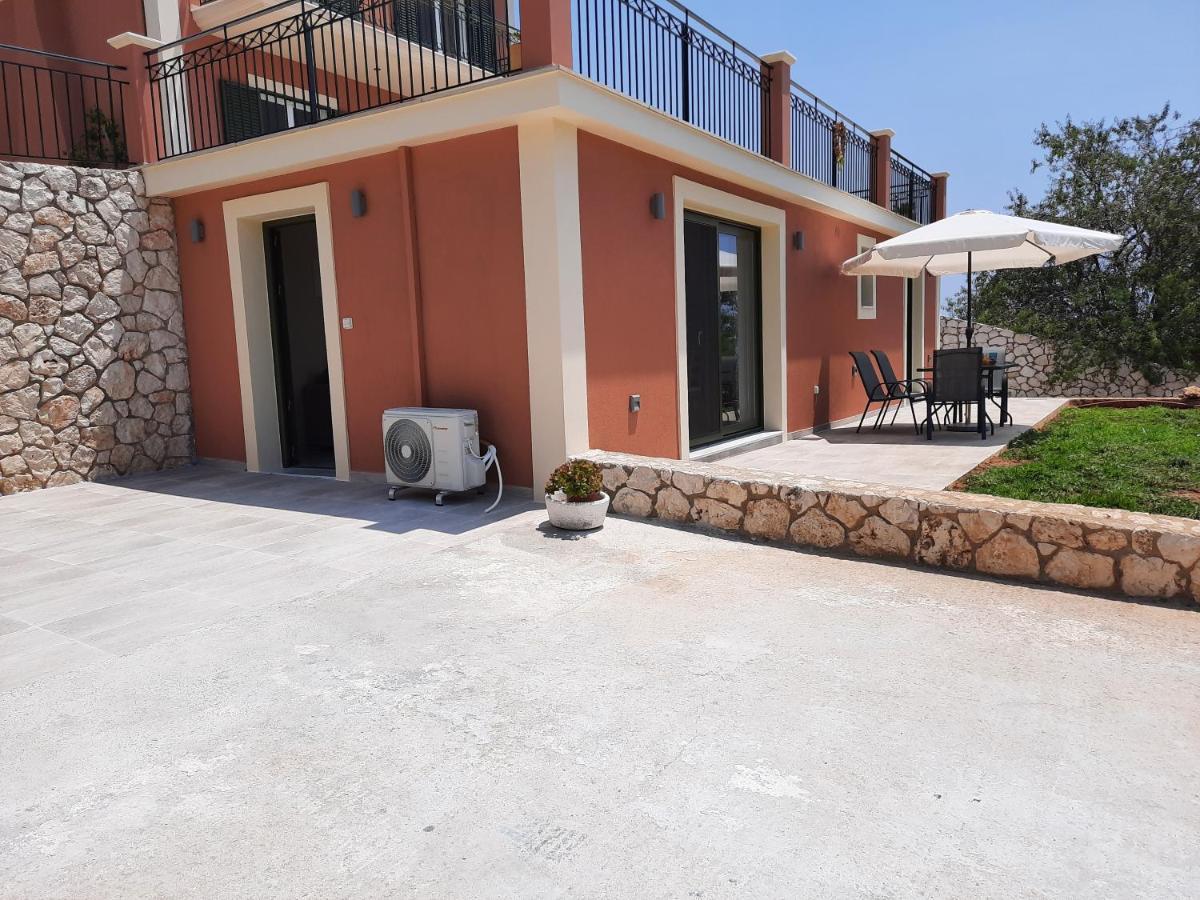 Freesia Grand Sea View Residence Svoronata Extérieur photo