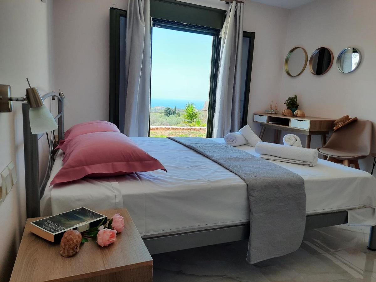 Freesia Grand Sea View Residence Svoronata Extérieur photo